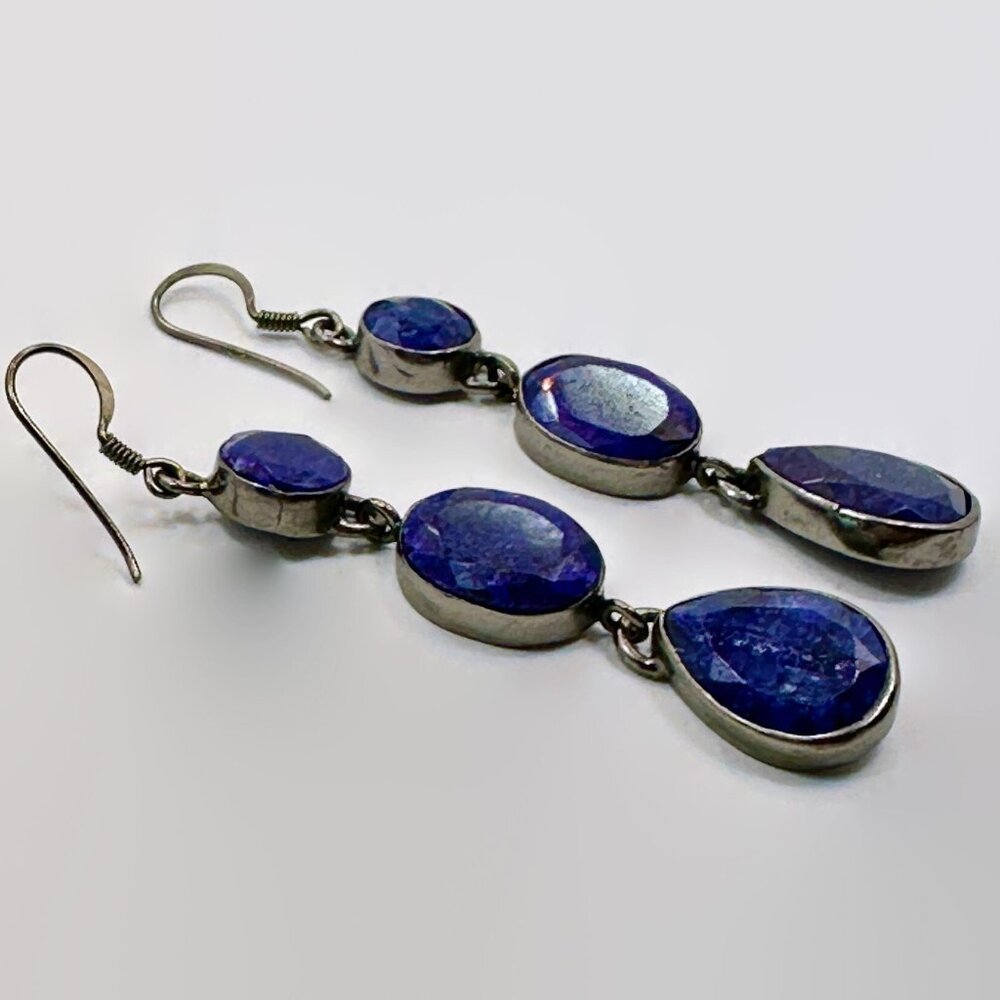 Blue Hathipada Stone Earrings: Black Silver Dangle Earrings - Picture 4 of 5